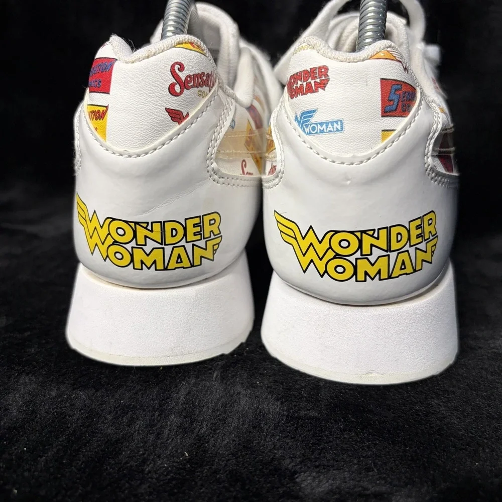 Reebok Wonder Woman Classic Harman Ripple Double GZ8246 Womens 10 White Shoes
